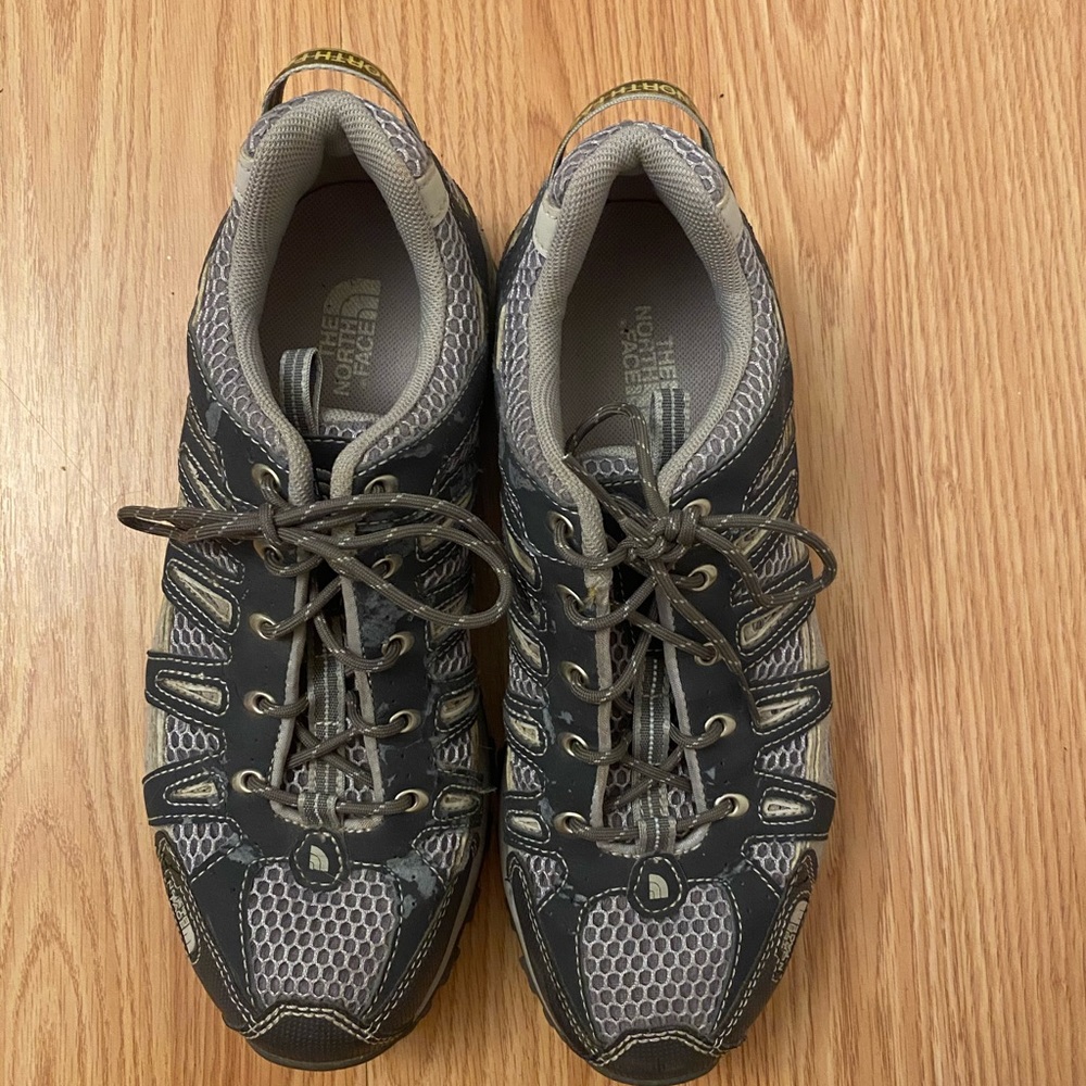Low Rise Hiking Sneakers
